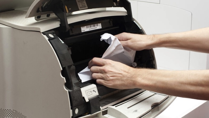 Máy photocopy bị kẹt giấy - dấu hiệu và cách khắc phục